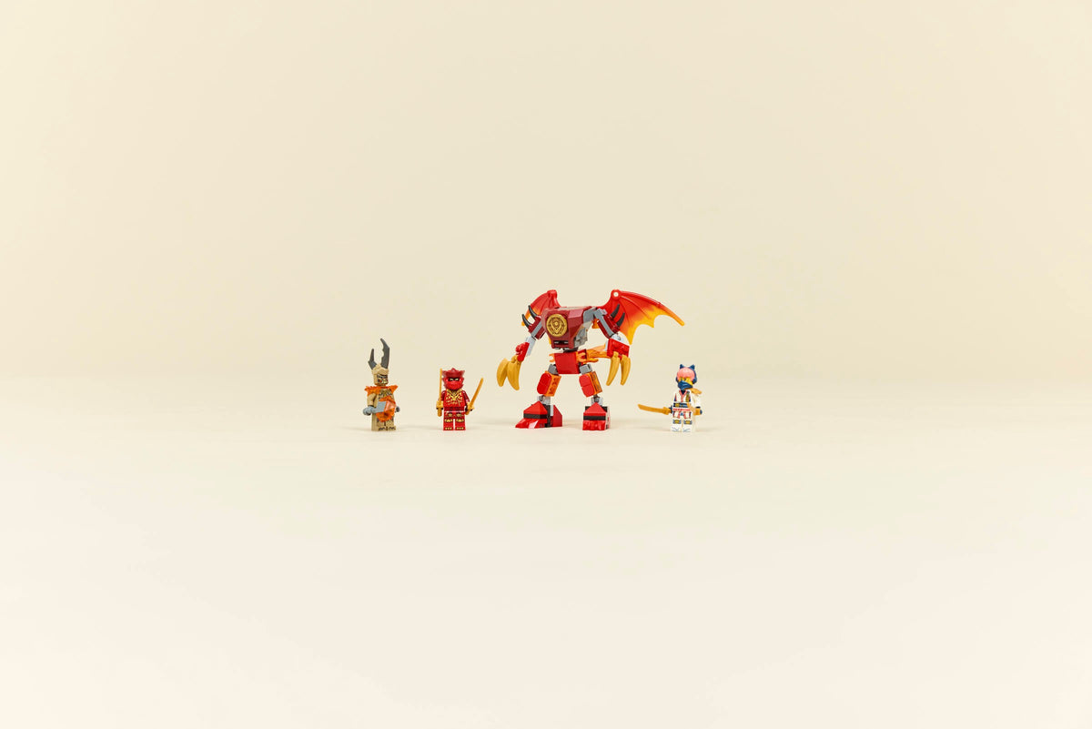 LEGO® Ninjago 71851 Kais Drachen-Mech Battle Set – Lifestyle-Foto 3